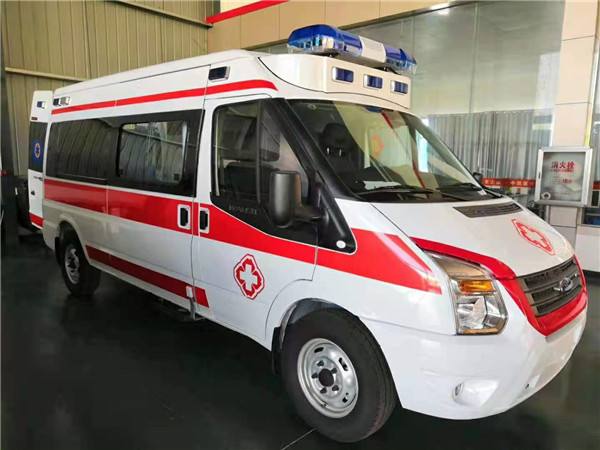 滦州市福特V362救护车